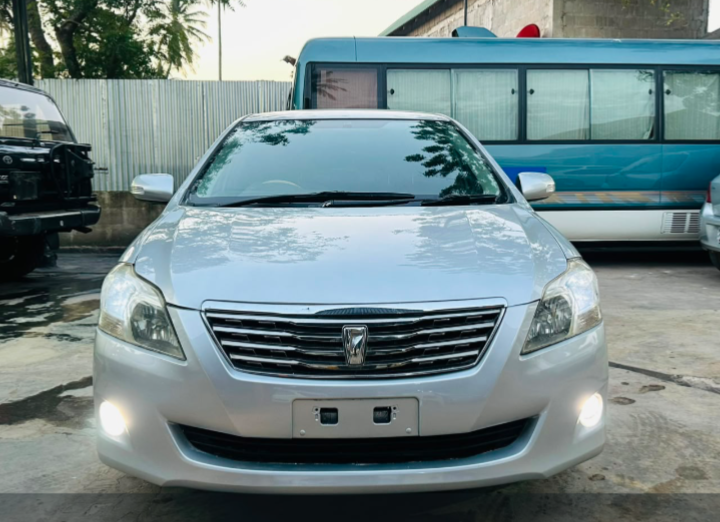 Toyota premio 2008/9