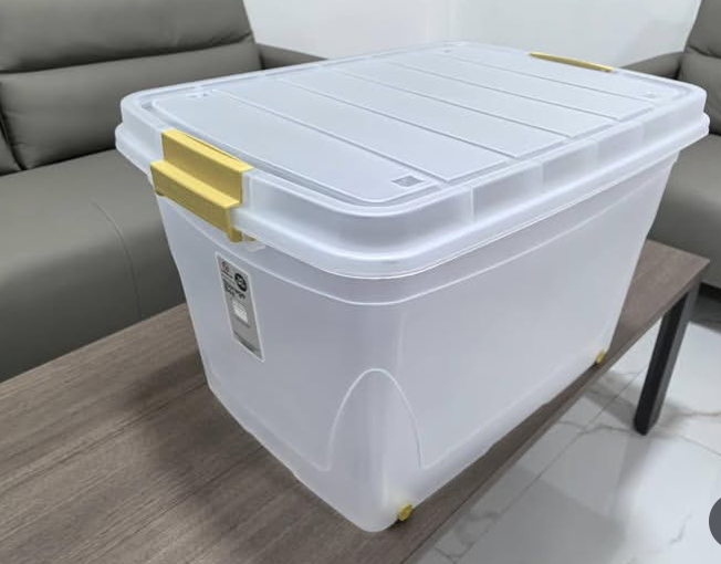 Storage containers A